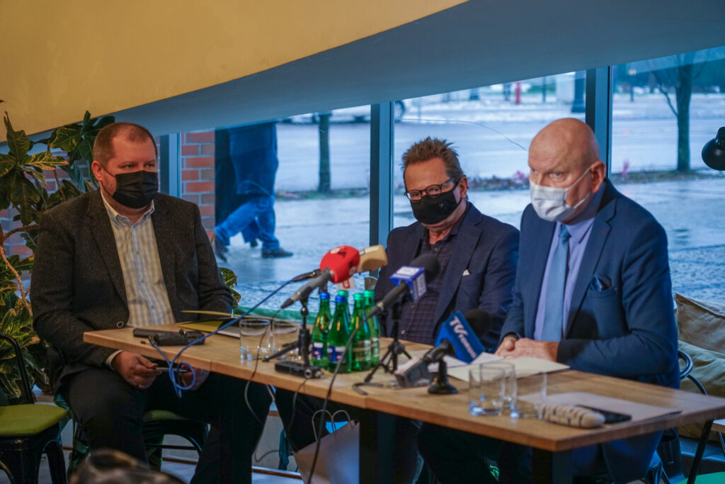 Rozbudowa CSW – podpisanie umowy o przetargu