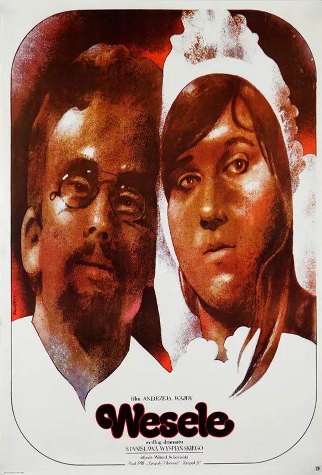 Ilustrowany plakat filmowy przedstawiający mężczyznę w okularach i z brodą stojącego obok kobiety w białym nakryciu głowy; oboje mają poważne miny. Na dole widnieje napis „Wesele”.